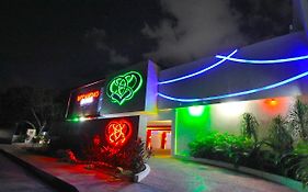 Intimisimo Playa Del Carmen Constituyentes